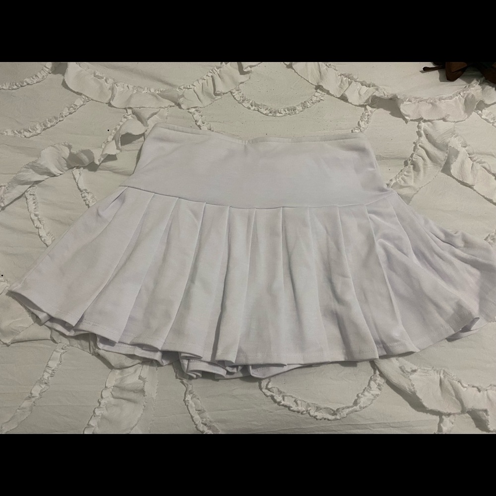 White tennis skirt
